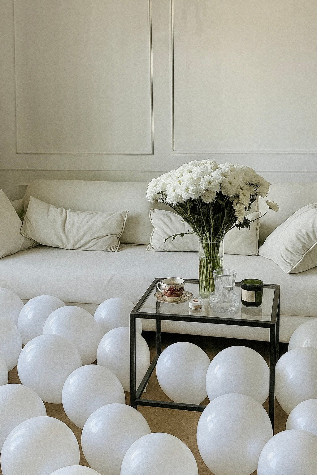 20 Floor Balloons (Various Colours)