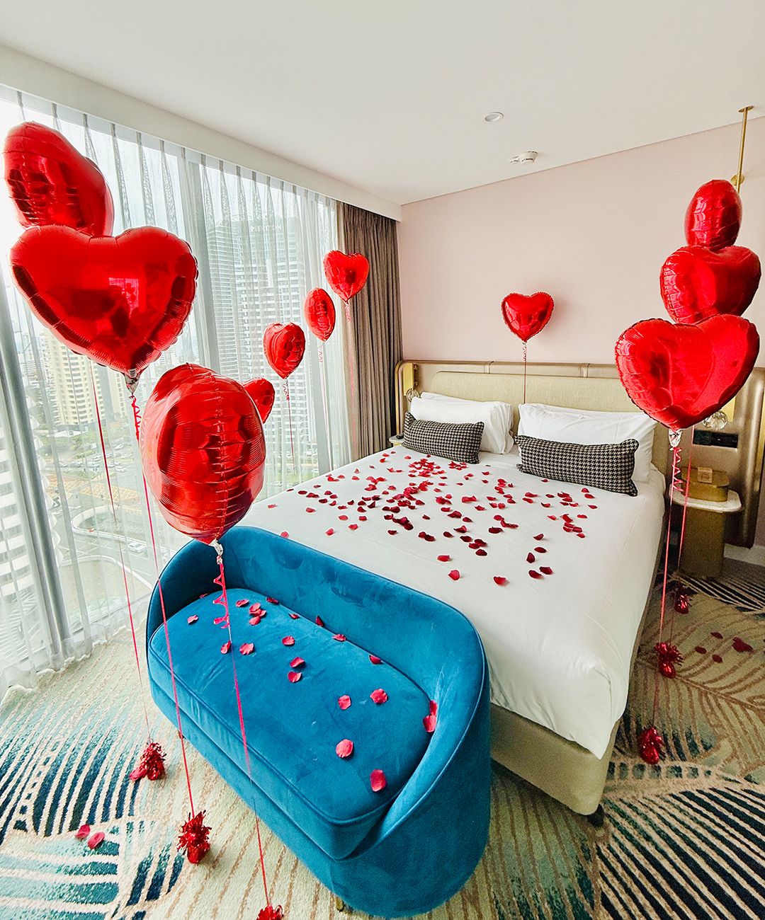 Suite Heart Set Up